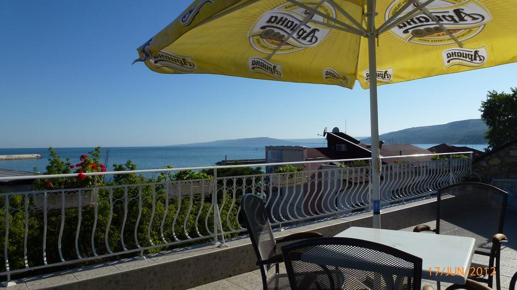 Family Hotel Magnolia Balchik Ruang foto